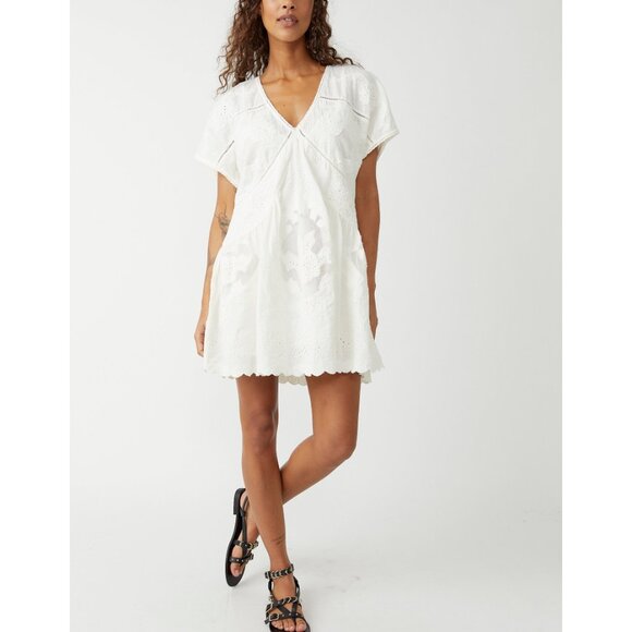 Free People Dresses & Skirts - FREE PEOPLE Serenity Mini / Ivory